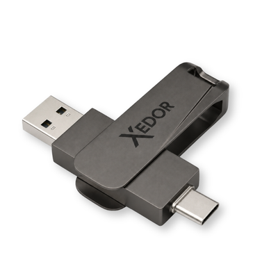 Donkergrijze Xedor Base USB-stick met uitgeklapte USB-A en USB-C aansluiting