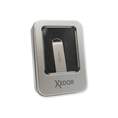 Xedor Lite USB-stick aangesloten op iPhone via Lightning – foto’s en bestanden overzetten